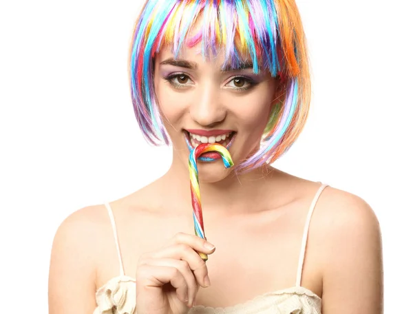 Krásná Mladá Žena Kreativní Make Candy Cane Bílém Pozadí — Stock fotografie
