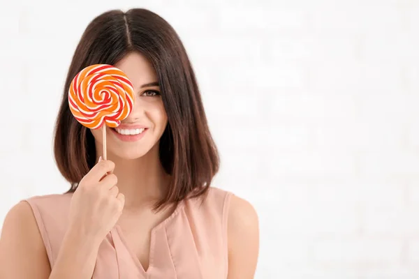 Beautiful Young Woman Lollipop Light Background — Stock Photo, Image