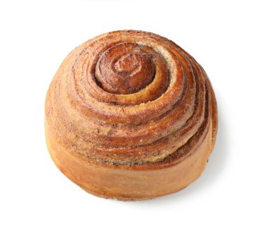 Beyaz arka plan üzerinde tatlı tarçın topuz