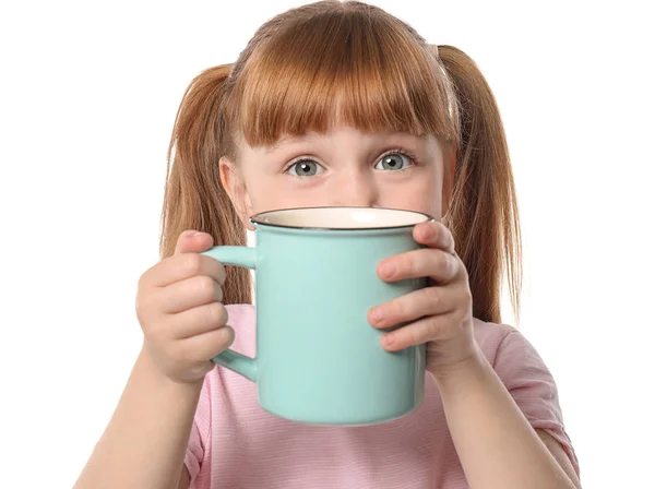 Linda Niña Con Taza Bebida Cacao Caliente Sobre Fondo Blanco — Foto de Stock