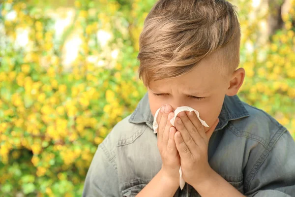 Little Boy Nose Wiper Blooming Tree Allergy Concept — Stock Photo, Image