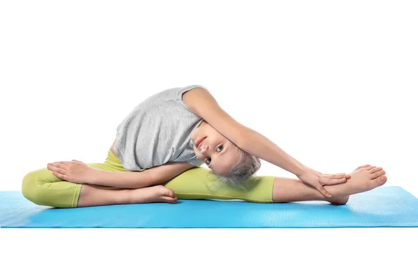 Liten Flicka Utövar Yoga Vit Bakgrund — Stockfoto