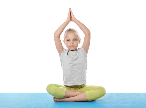 Petite Fille Pratiquant Yoga Sur Fond Blanc — Photo