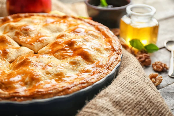 Tasty Apple Pie Wooden Table — Stock Photo, Image