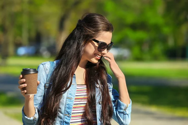 Beautiful Young Woman Drinking Coffee While Walking Park — Stock Photo, Image