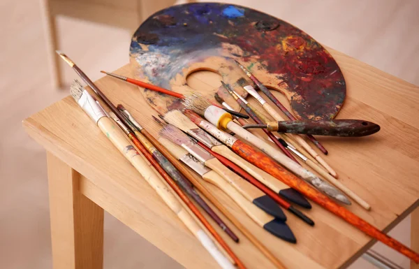 Table Paint Tools Palette Artist Workshop — Stock Photo, Image