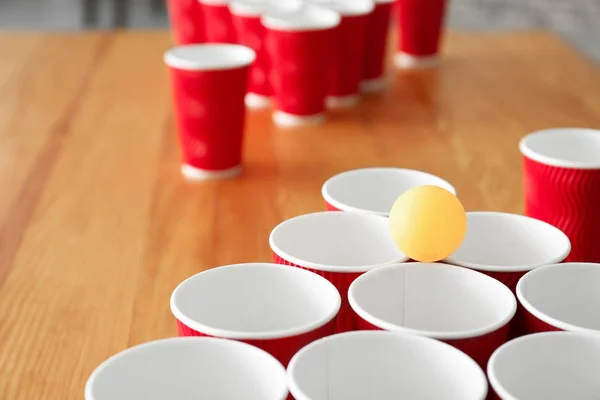 Set Beer Pong Game Table Closeup — Stock Photo, Image