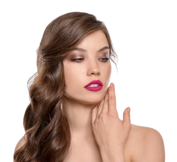 Retrato Mujer Joven Con Maquillaje Profesional Sobre Fondo Blanco —  Fotos de Stock