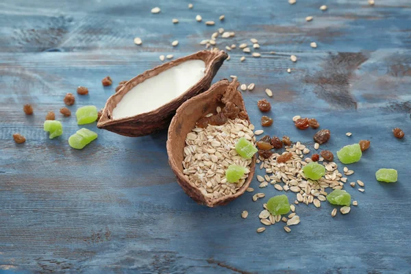 Composition Cocoa Pod Milk Raw Oatmeal Wooden Background — Stock Photo, Image