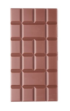 Beyaz zemin üzerine lezzetli sütlü çikolata bar