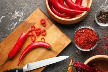 Grunge zemin üzerine biber biber ile kompozisyon