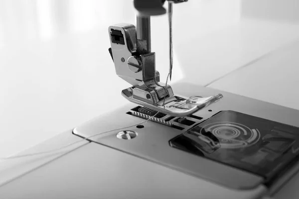 Presser Foot Needle Modern Sewing Machine Closeup — Stock Photo, Image
