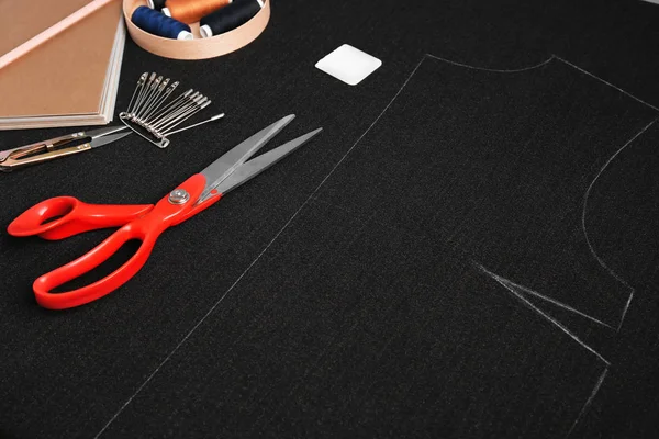 Scissors Notebook Sewing Accessories Dark Fabric — Stock Photo, Image