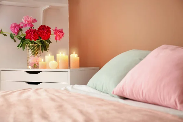 Interior Bedroom Burning Candles — Stock Photo, Image