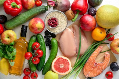 Açık renkli çeşitli sağlıklı ürünler