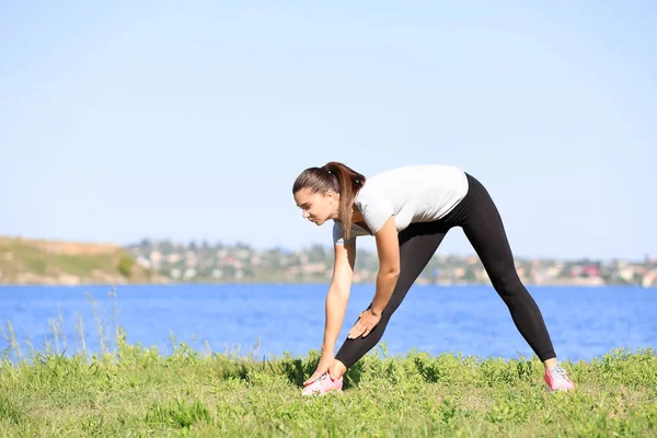 Sporty Young Woman Training Outdoors — Stock Photo, Image