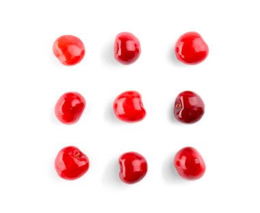 Beyaz arka planda, üstten görünüm taze tatlı kiraz