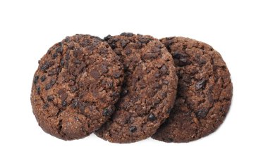 beyaz zemin üzerine lezzetli çikolatalı kurabiyeler