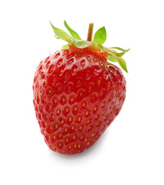 Olgun kırmızı çilek beyaz arka plan üzerinde