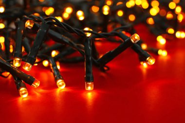 Renk arka plan, closeup şenlikli Noel çelenk