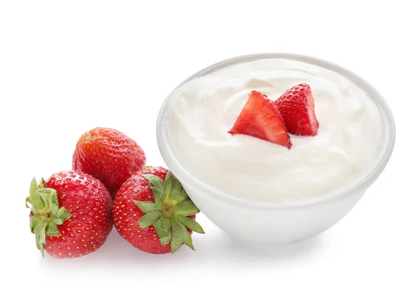 Skål Med Läckra Yoghurt Och Jordgubbar Vit Bakgrund — Stockfoto