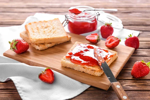 Toasts Tasty Strawberry Jam Wooden Table — Stock Photo, Image