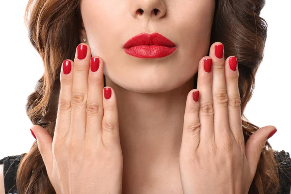 Mujer Joven Con Hermosa Manicura Sobre Fondo Blanco Primer Plano —  Fotos de Stock