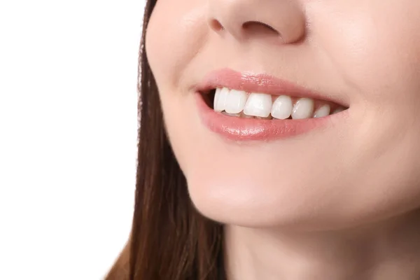 Belle Jeune Femme Avec Des Dents Saines Sur Fond Blanc — Photo