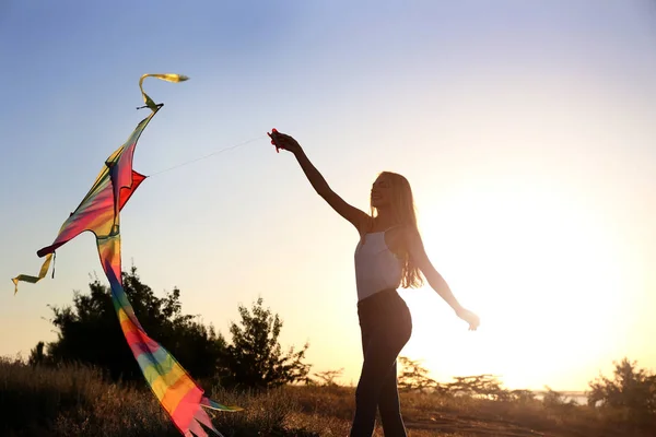 Beautiful Young Woman Flying Kite Outdoors Sunset — Stock Photo, Image