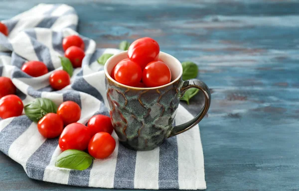 Cup Fresh Cherry Tomatoes Wooden Table — Stock Photo, Image