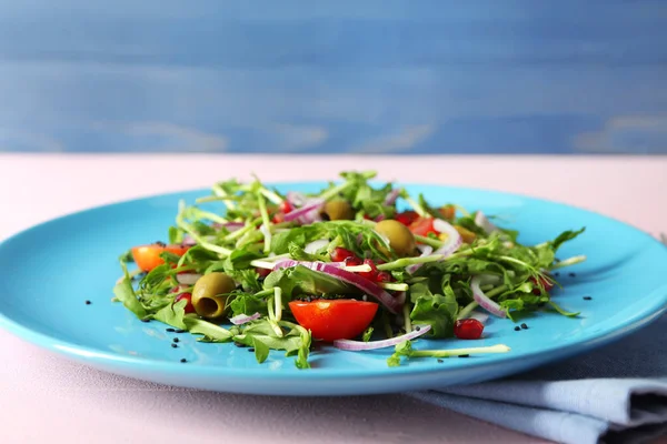 Plate Delicious Healthy Fresh Salad Table Closeup — Stock Photo, Image