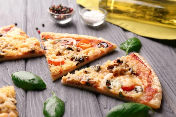 Slices Tasty Pizza Wooden Background — Stock Photo, Image