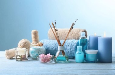 Masadaki güzel spa kompozisyonu