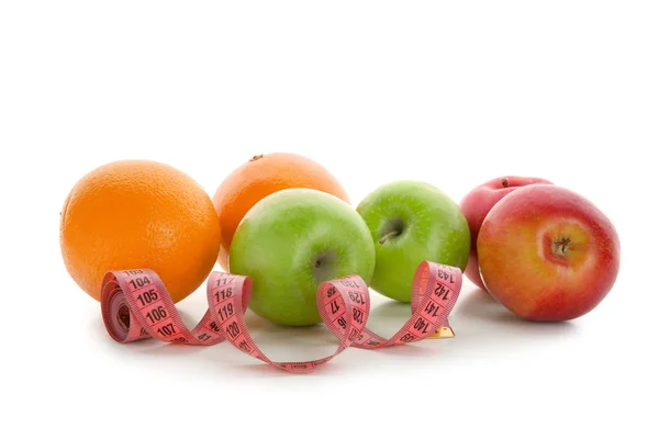 Frutas Cinta Métrica Sobre Fondo Blanco Alimento Dietético — Foto de Stock