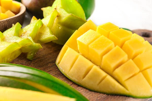 Cut Fresh Mango Starfruit Wooden Board Closeup — Stock Photo, Image