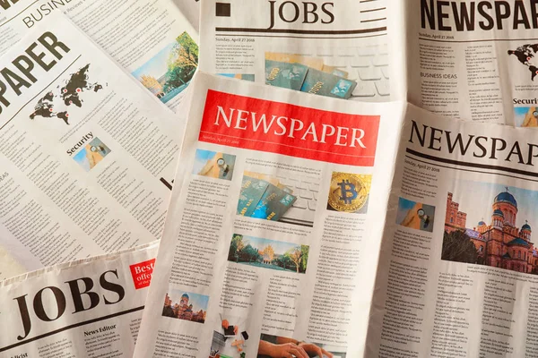 Many Newspapers Office Table — Stock Photo, Image