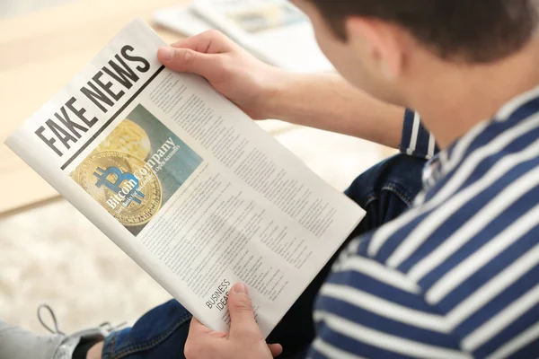 Handsome Man Reading Newspaper Home — Stock Photo, Image