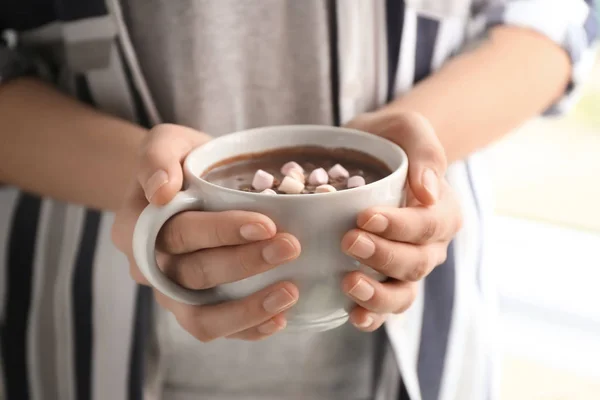 Woman Holding Cup Hot Chocolate Marshmallows Closeup — Stock Photo, Image