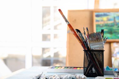 Atölye tablo araçları farklı boya ile ayarlama