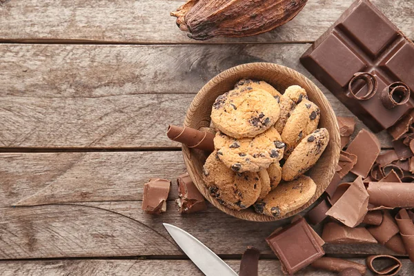 Delicious Chocolate Curls Cookies Table — Stock Photo, Image