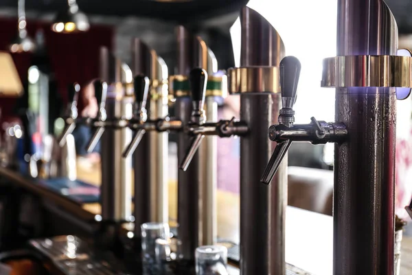 Draft Beer Taps Modern Bar — Stock Photo, Image