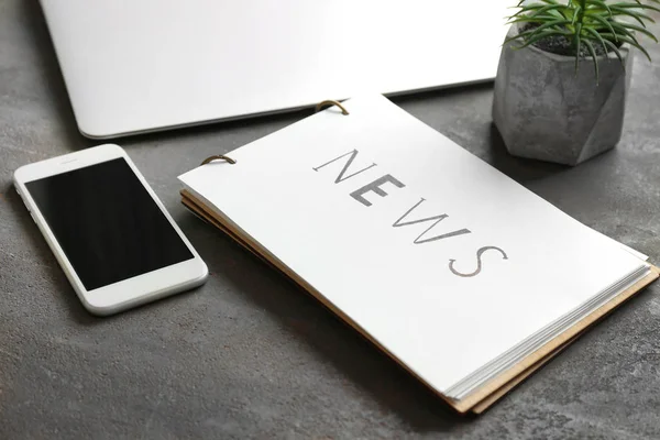 Notebook Word News Phone Table — Stock Photo, Image