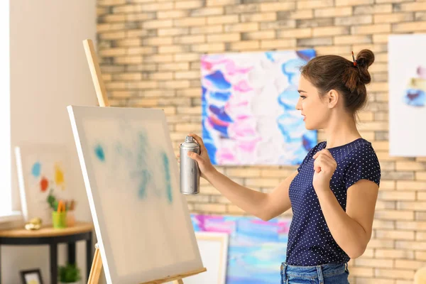 Female Artist Spray Paint Working Studio — Stock Photo, Image