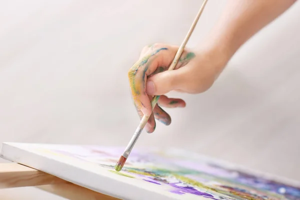 Male Artist Painting Workshop Closeup — Stock Photo, Image