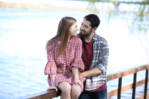 Happy Young Couple River Park Spring Day — Stock Photo, Image