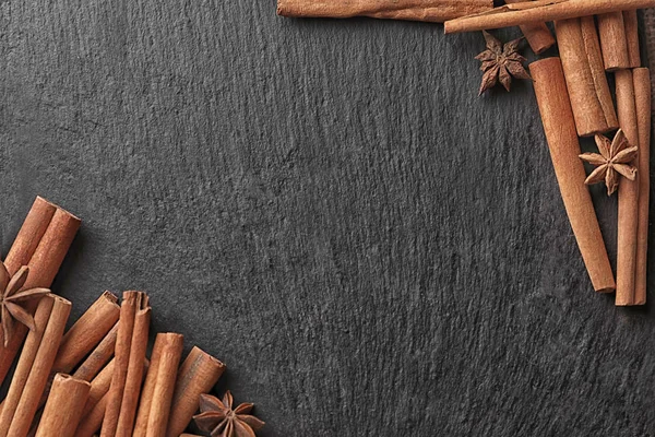 Aromatic Cinnamon Sticks Dark Table — Stock Photo, Image