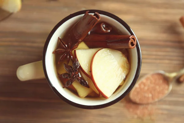 Mug Tea Cinnamon Apples Wooden Table Top View — Stock Photo, Image