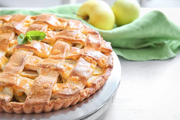 Plate Delicious Apple Pie Table Closeup — Stock Photo, Image