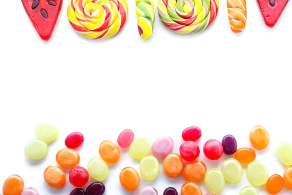 Bunte Bonbons Auf Weißem Hintergrund — Stockfoto