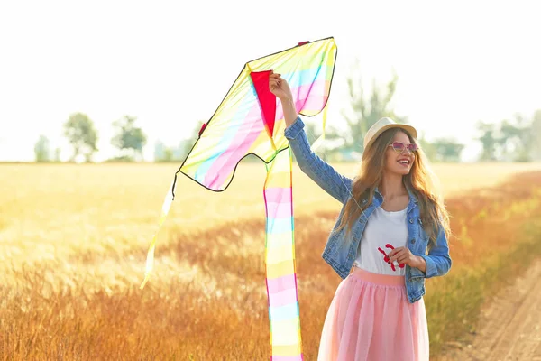 Beautiful Young Woman Kite Field — Stock Photo, Image